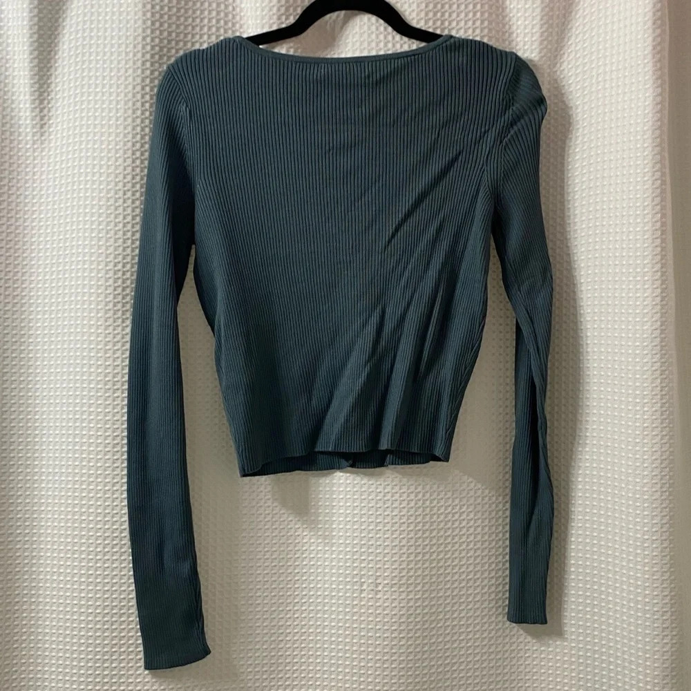 NWT H&M Ribbed Sweater - Picture 6 of 6
